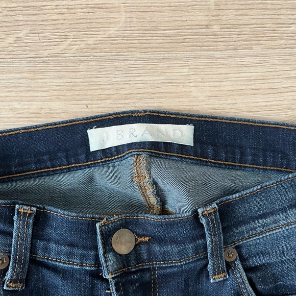 J Brand Mid-rise Straight leg Crop jeans size 28 - Picture 2 of 4